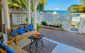 Zoi Beach House